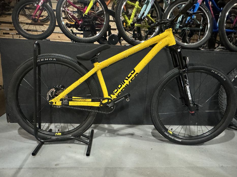 Nowka sztuka Nowy NS Bikes Movement 1 2025 Yellow Splash!