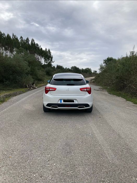 DS5 Hybrid4 2013