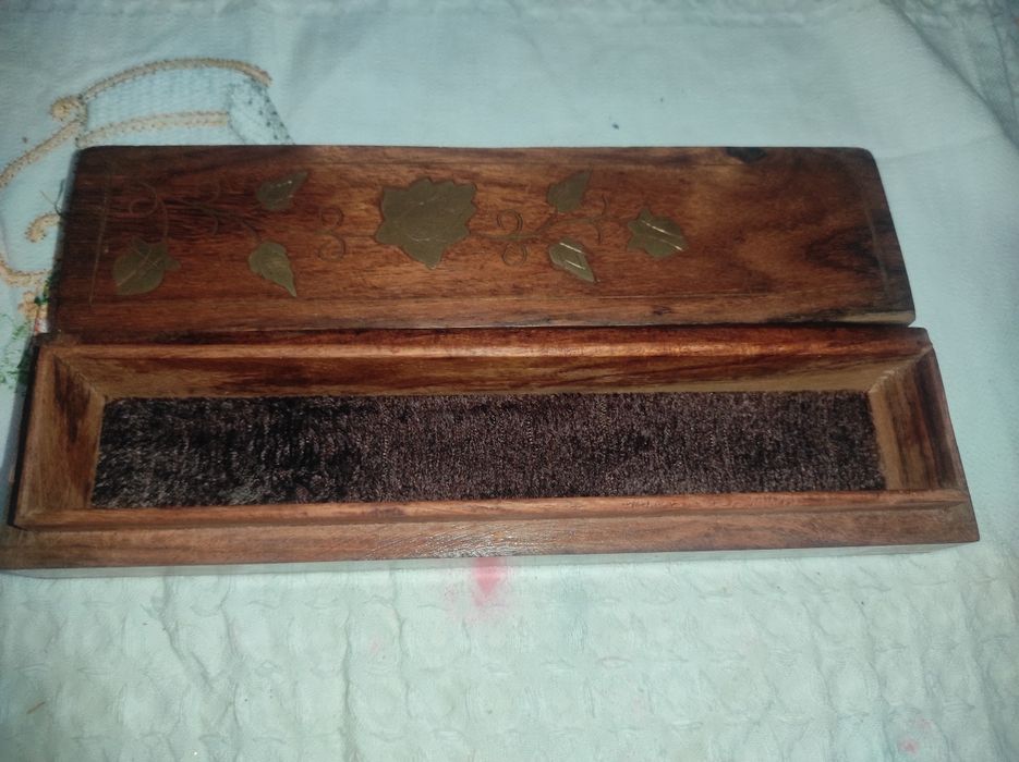 Espelho de Maquiagem e Óculos de sol