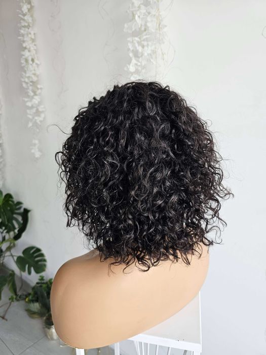 Peruka z włosów naturalnych Beti loczki, afroloki
