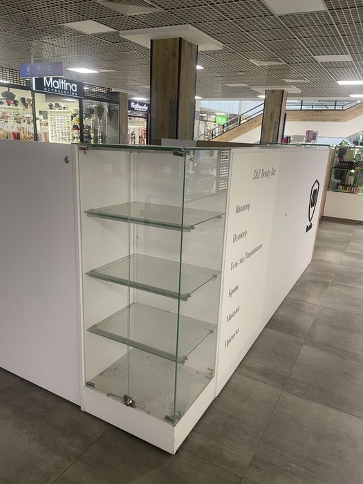 Манікюрний острів обладнання нейл бар nail bar