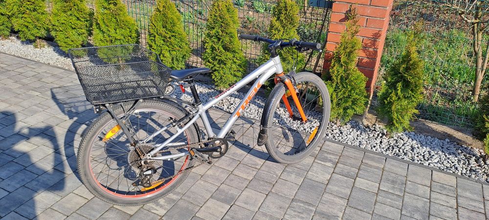 Lekki Trek Wahoo 24 | Srebrny | Stan BARDZO DOBRY | Koszyk