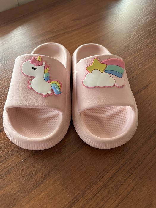 Klapki dla dziewczynki