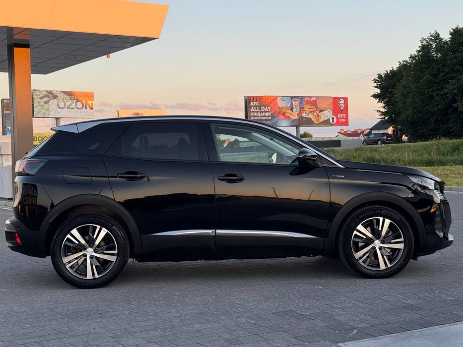 Peugeot 3008 Hybrid 15.11.2021 Automat