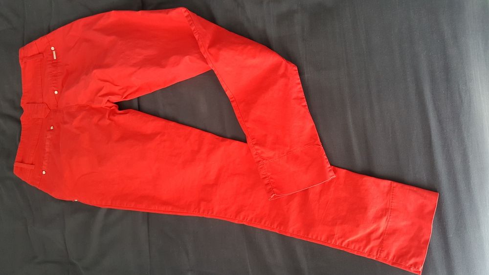 Chinosy czerwone S/M spodnie damskie zaszewki kieszenie