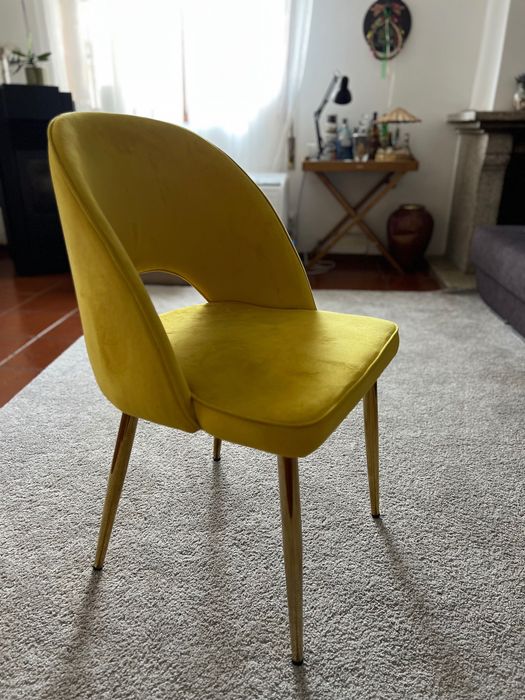 Conjunto de Mesa +6 Cadeiras