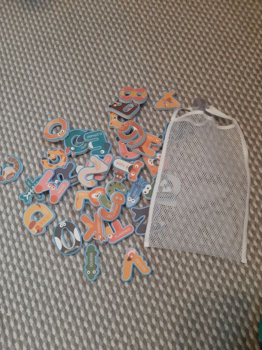 Literki pianki... po angielsku zwierzątka. Do kąpieli