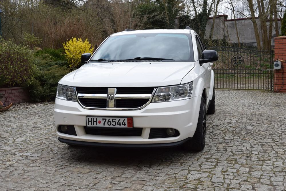 Dodge Journey 2.0 CRD 140KM 7-Osób Navi Kamera 2 x Klima Felgi 19"