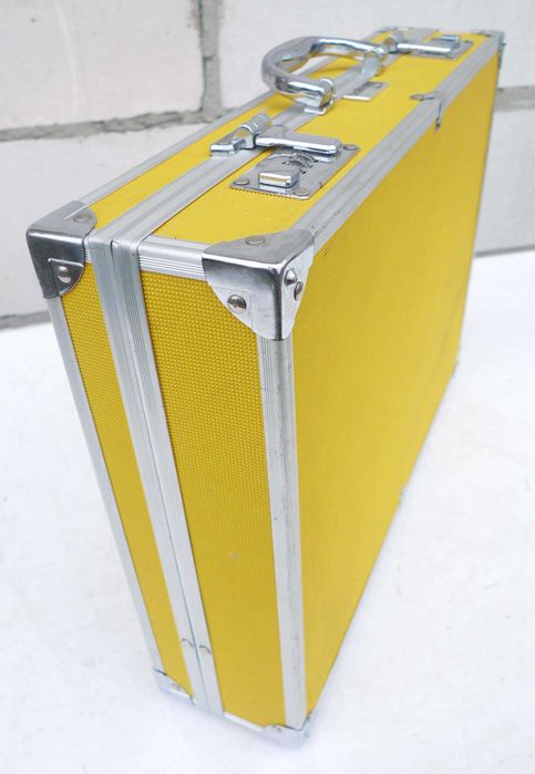 Walizka Solingen 45x33x10,5cm Etui Case Organizer Futerał