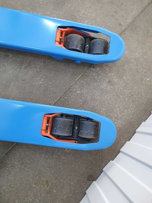 Ролики, колеса полиуретановые, нейлоновые, вулколлан (рокла, штабелер)