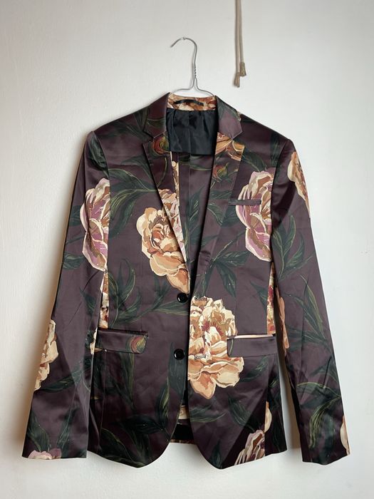 Artystyczny Garnitur z kwiatowym nadrukiem