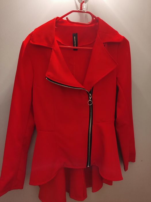 Ramoneska, frak, żakiet, marynarka M
Założona raz. Rozmiar M, ale na S