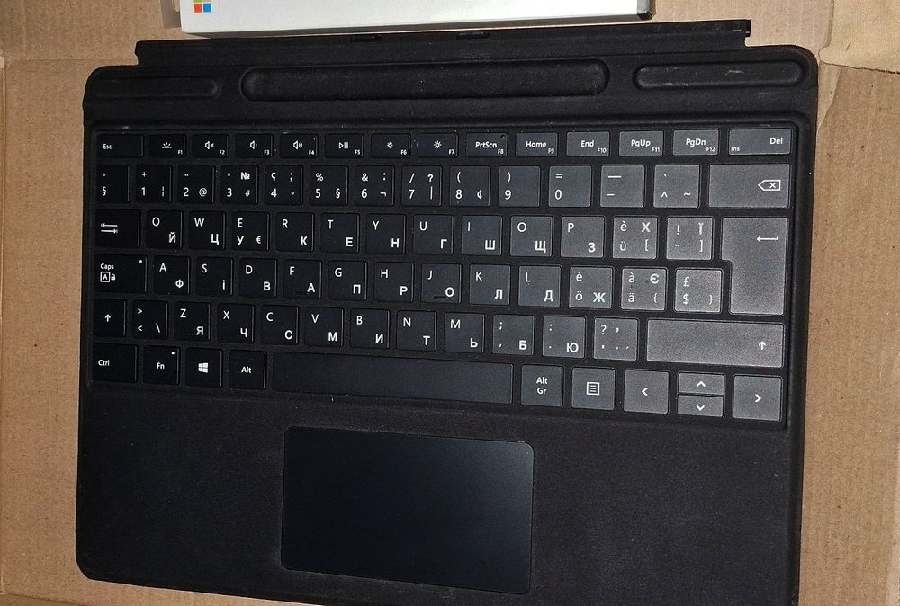 Скло для Microsoft Surface Pro 10