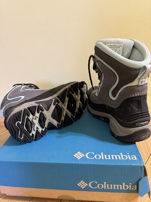 Продаю чоботи Columbia