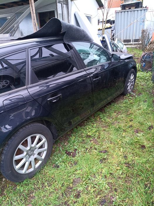 Audi a4 B8 lift LZ9Y drzwi prawe przód