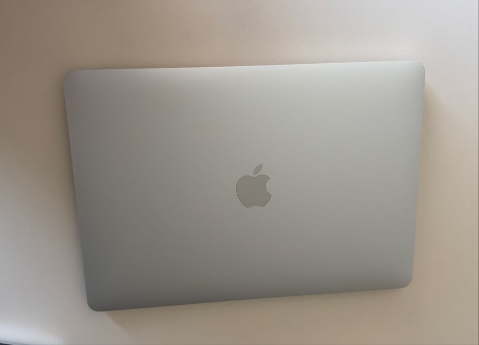 MacBook Pro M1 13” (2020) / 8GB RAM / 512GB SSD