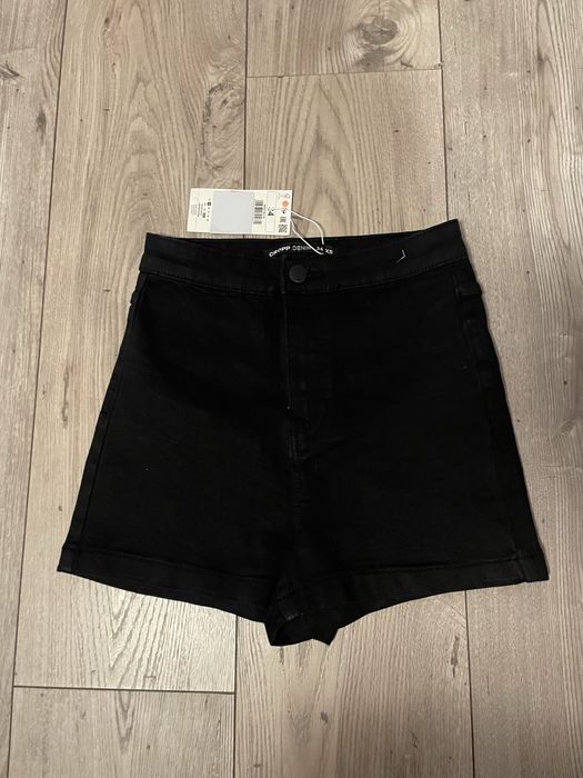 Krótkie spodenki cropp 34