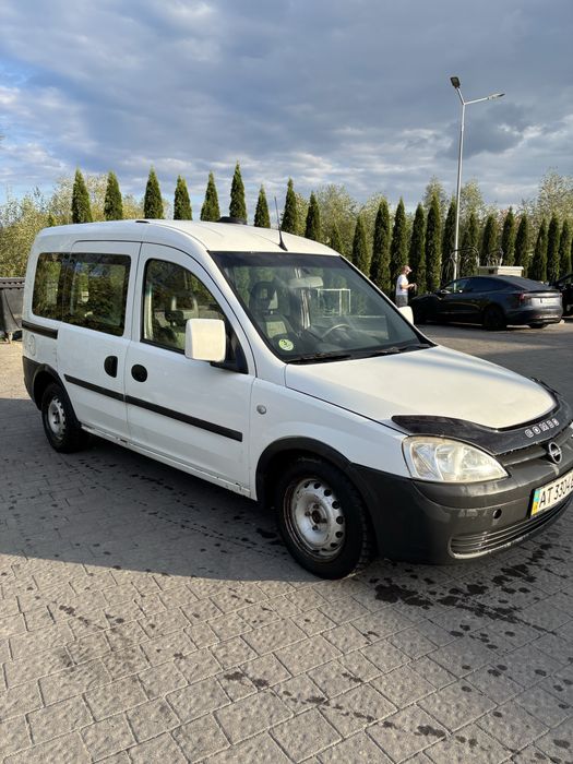 Opel Combo 2006 1.3