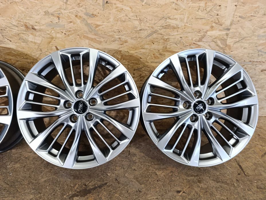 Felgi Ford 18'' Kuga S-max Galaxy Mondeo C-Max, Focus, Volvo 5x108 ET50 LV4J-1007-A1A TPMS