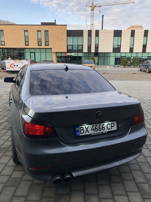 Продам BMW E60 320кс м57 автомат