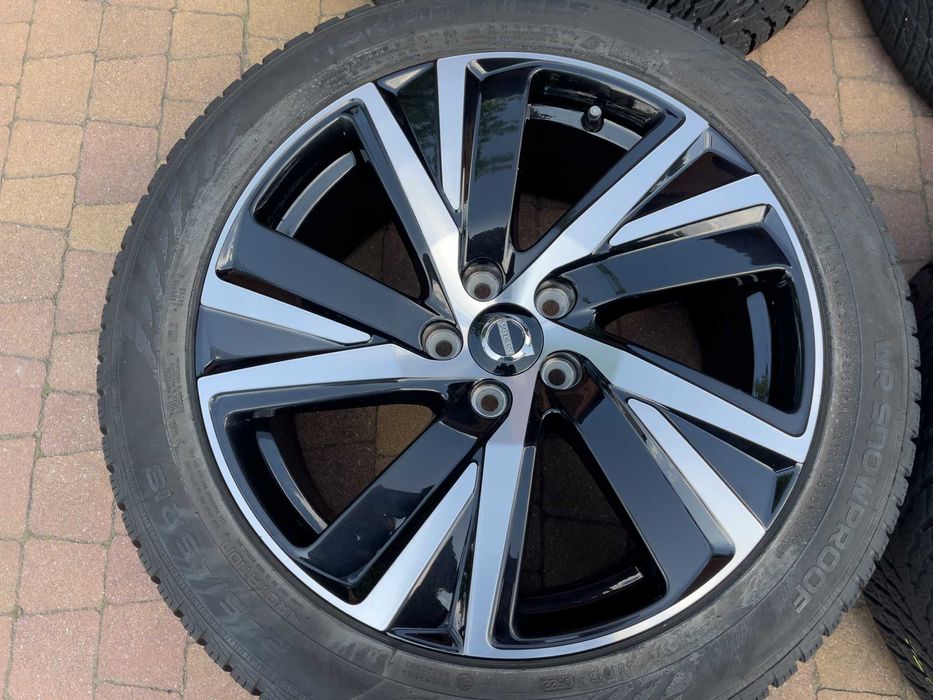 3874. Koła zimowe Volvo XC90 II OEM 5x108 ET42 235/60/18 Conti 2024r