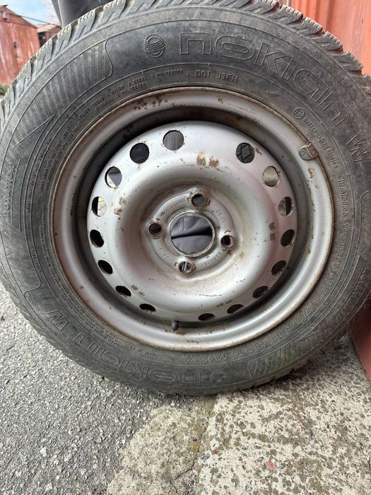 Шини зимові Nokian W 175/70R13,колеса Nokian
