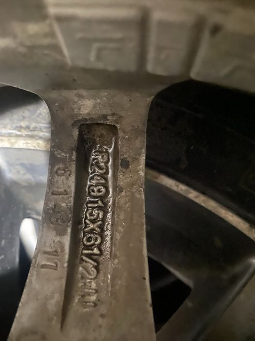 Продам диски  R15 универсальные