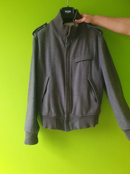 3 Casacos Diferentes