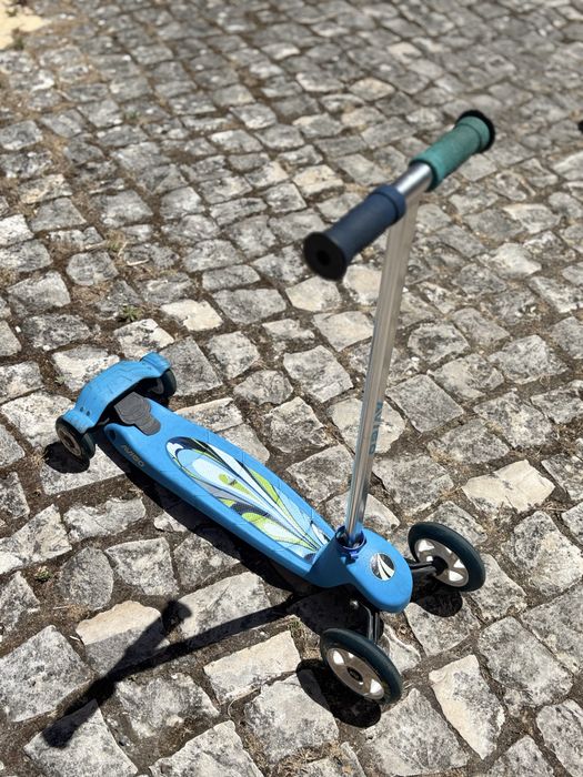 Trotinete para crinça 4 rodas
