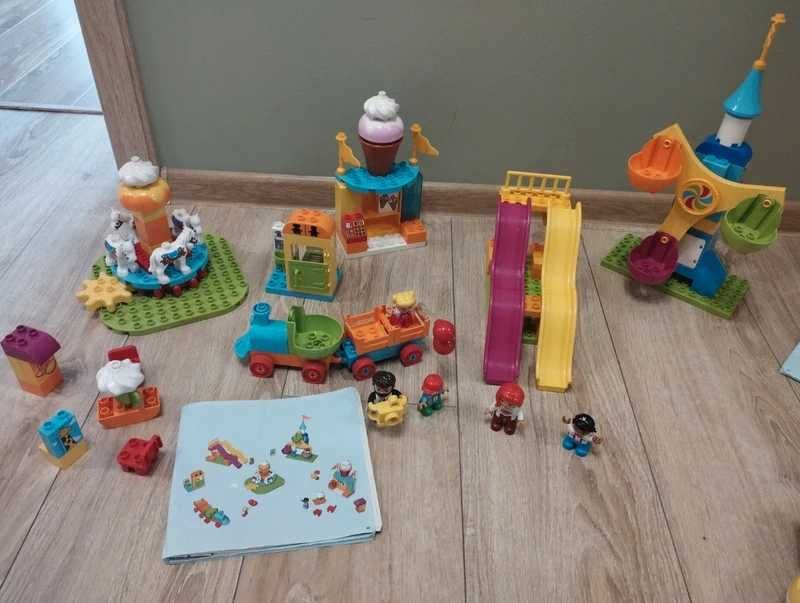 LEGO Duplo Wesołe miasteczko