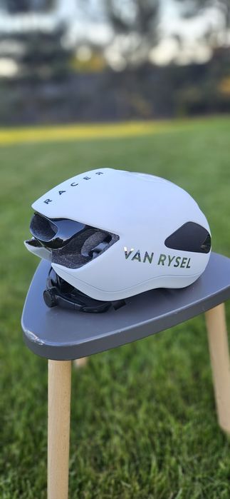 Kask Van Rysel RCF-R Dekathlon Areo // nie używany //