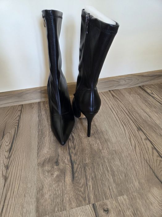 Buty z wysoka szpilka