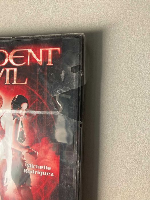 [DVD] Resident Evil (novo)