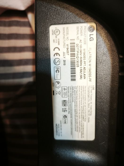 Монітор LG 19, Benq 22