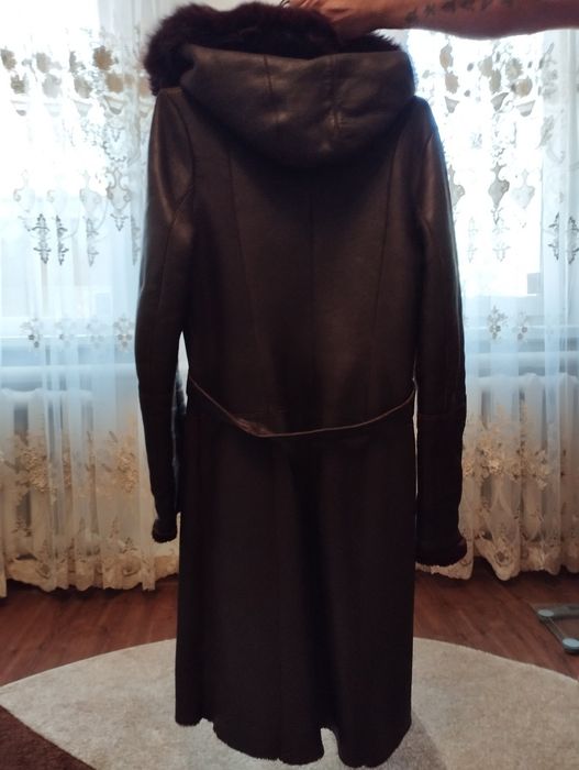 Продам натуральную дубленку