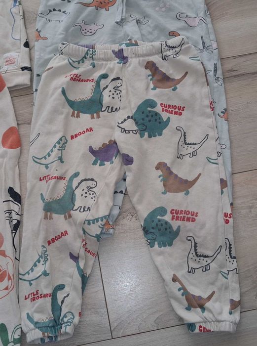 Komplet H&M Myszka Miki Bluza 104 + 2x Spodnie H&M 104