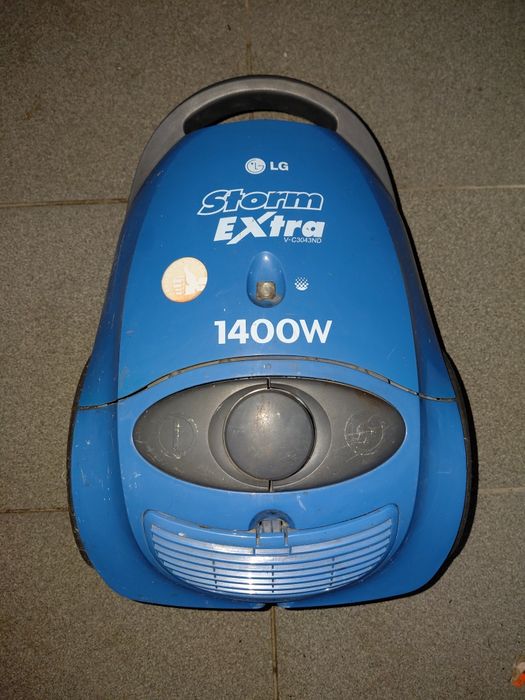 Пылесос LG V-C3043