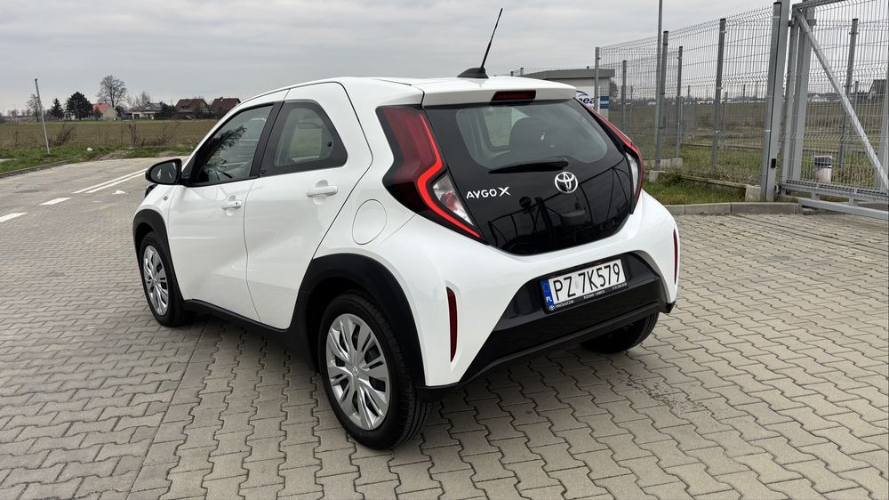 Toyota aygo x 1.0 Benzyna 4150km przebiegu ! bdb stan jak nowy Polecam