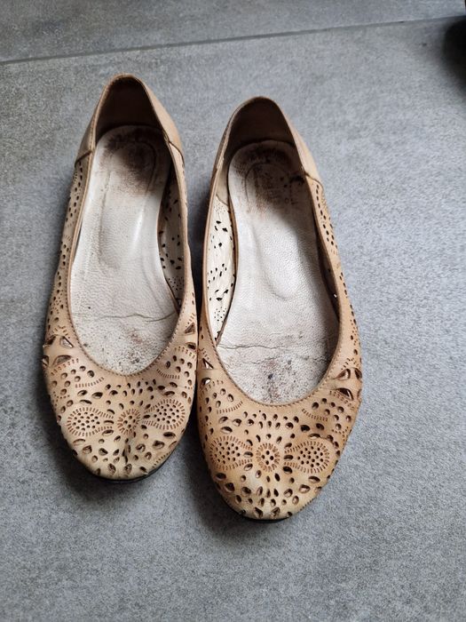 Продам летнюю обувь  36 р