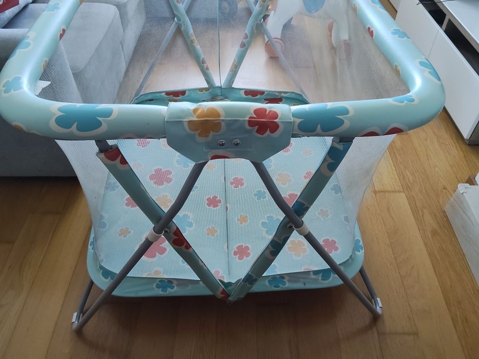 Parque para bebe brincar