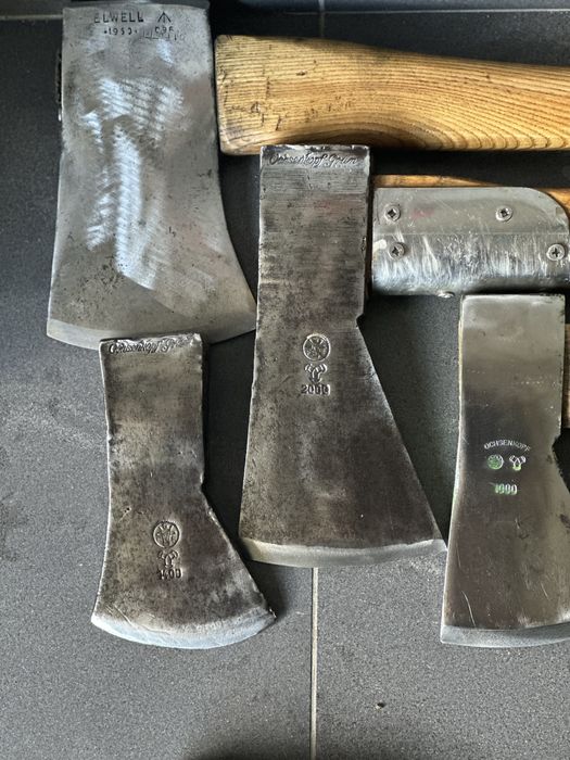 Stara niemiecka siekiera