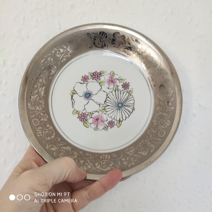 Talerze dekoracyjne porcelana Wawel