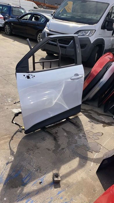 Porta Frente Esquerda Toyota Yaris do ano 2020