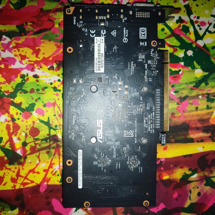 Видеокарта Asus 1050ti