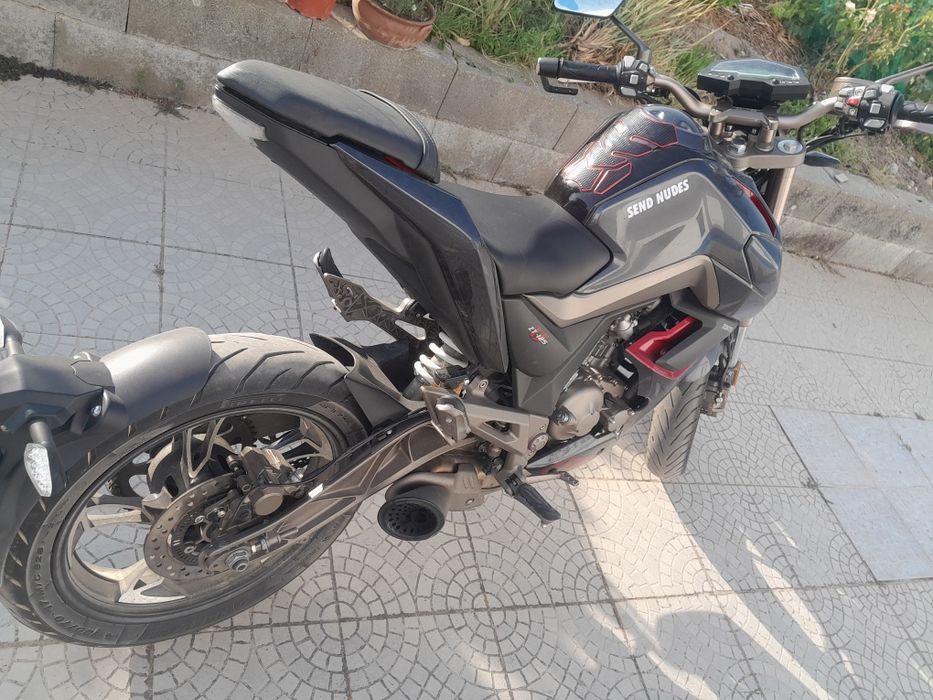 Zontes 125 U com 19000