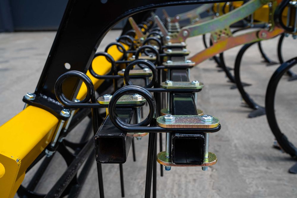 Культиватор GENERAL КНС 3.5| Навісний 3-рядний |S-подібна стійка 70×12