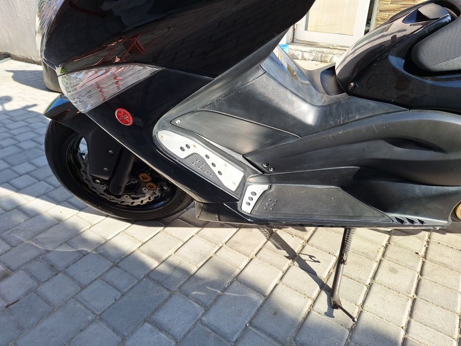 Продам T-MAX 500