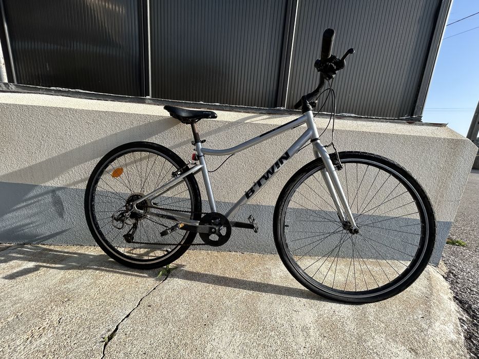 Bicicleta B’twin riverside 120 para despachar