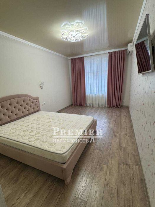 Шикарная квартира в Новом доме на Таирова