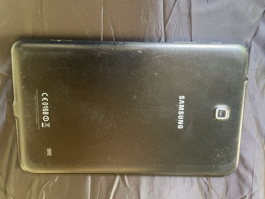 Tablet samsung ( nso sei o codoho  nem cspacidade )